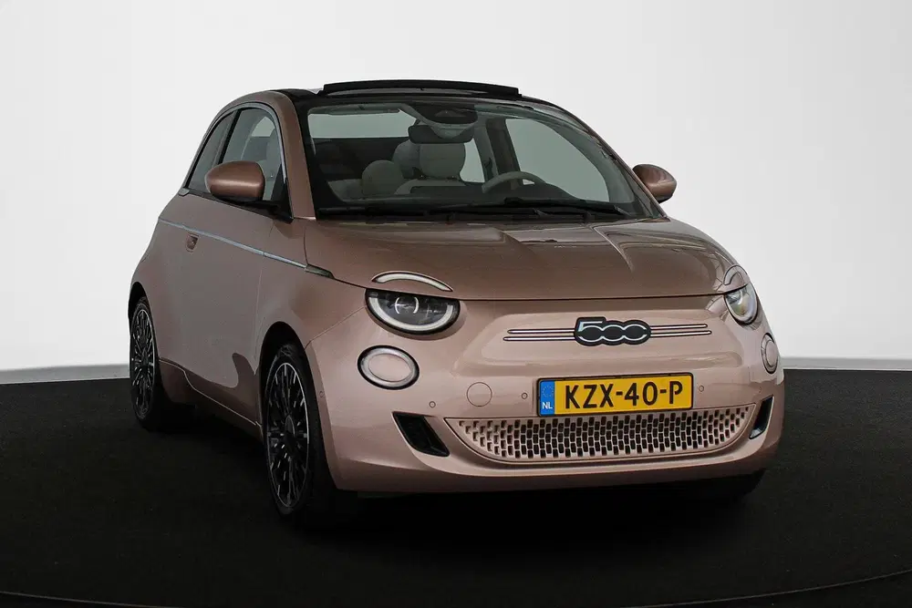 Fiat 500C La Prima 42 kWh Cabrio Leder Stoelverwarmi uit 2024, foto 2