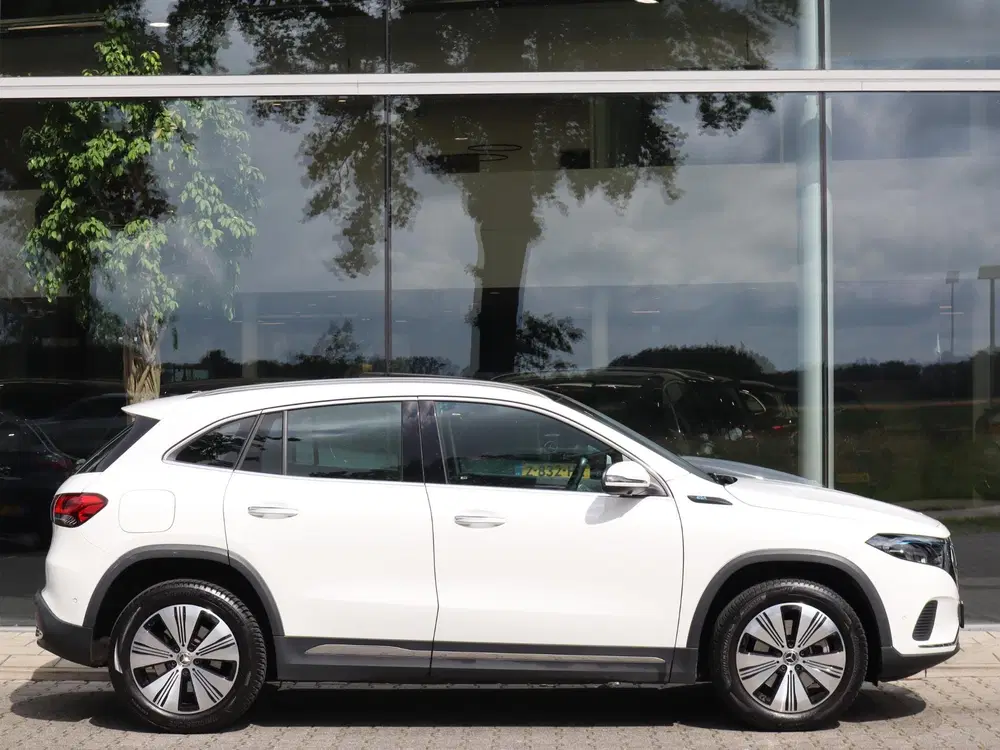 Mercedes-Benz EQA 250 Business Solution Luxury 67 kWh l Stoe uit 2021, foto 5