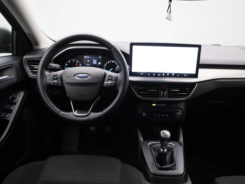 Ford Focus 1.0 EcoBoost Hybrid Titanium uit 2023, foto 3
