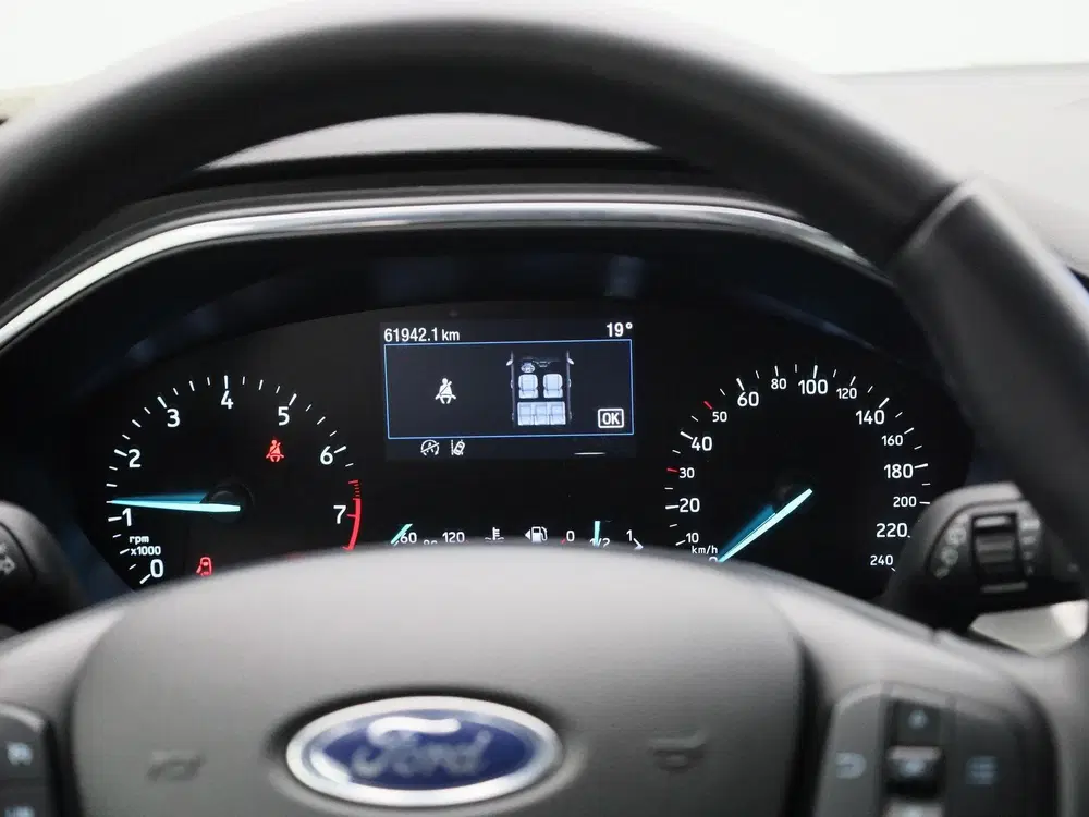Ford Focus 1.0 EcoBoost Hybrid Titanium uit 2023, foto 9