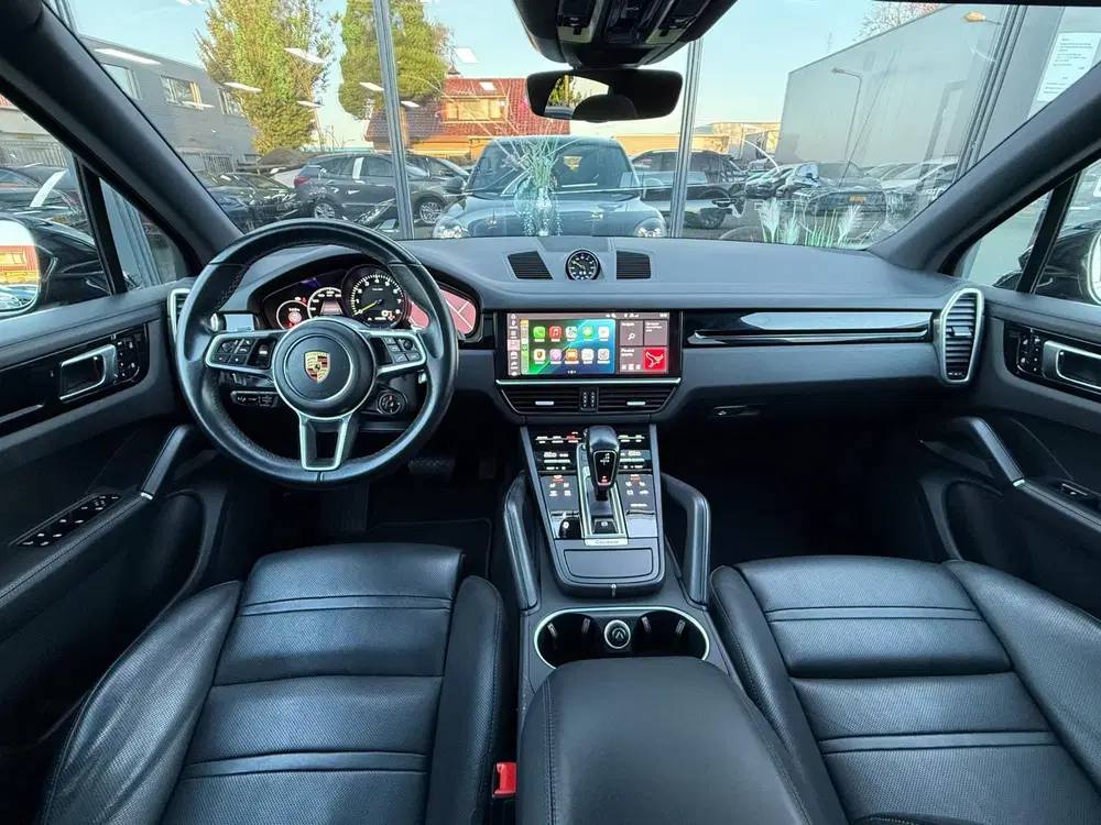 Porsche Cayenne 3.0 E-Hybrid Sport-Design uit 2021, foto 2