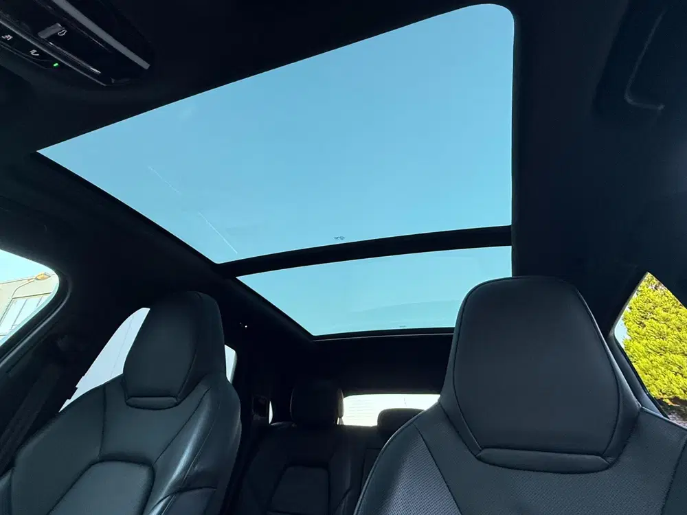 Porsche Cayenne 3.0 E-Hybrid Sport-Design uit 2021, foto 3