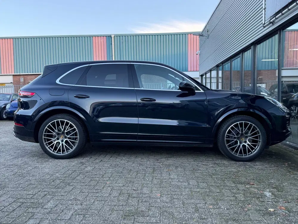 Porsche Cayenne 3.0 E-Hybrid Sport-Design uit 2021, foto 8