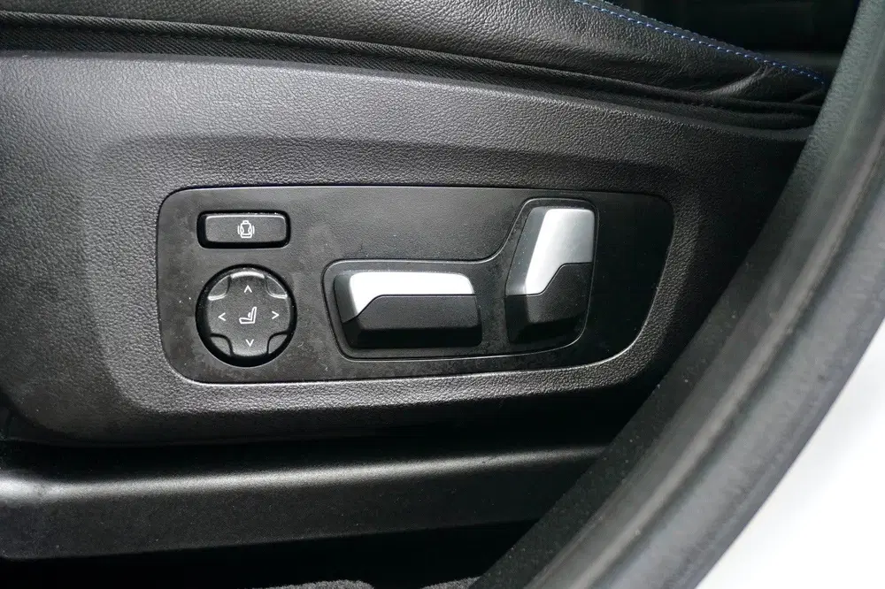 BMW iX3 High Exe. 80 kWh uit 2023, foto 12