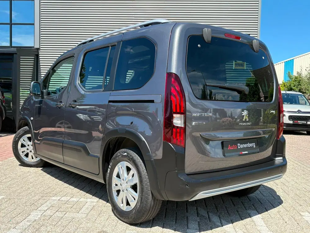 Peugeot Rifter 1.2 Puretech Allure PANO uit 2019, foto 3