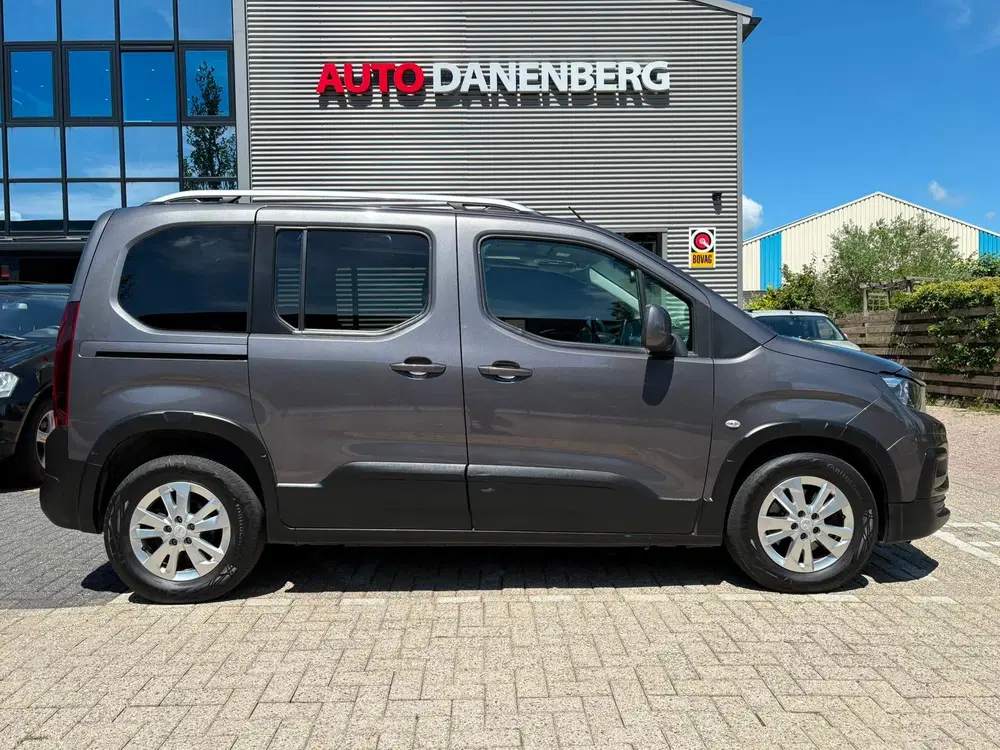 Peugeot Rifter 1.2 Puretech Allure PANO uit 2019, foto 5