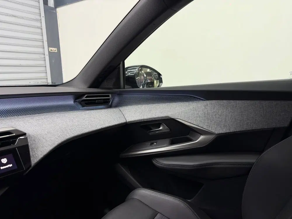 Peugeot 5008 1.2 Hybrid 145 GT 7p uit 2025, foto 14