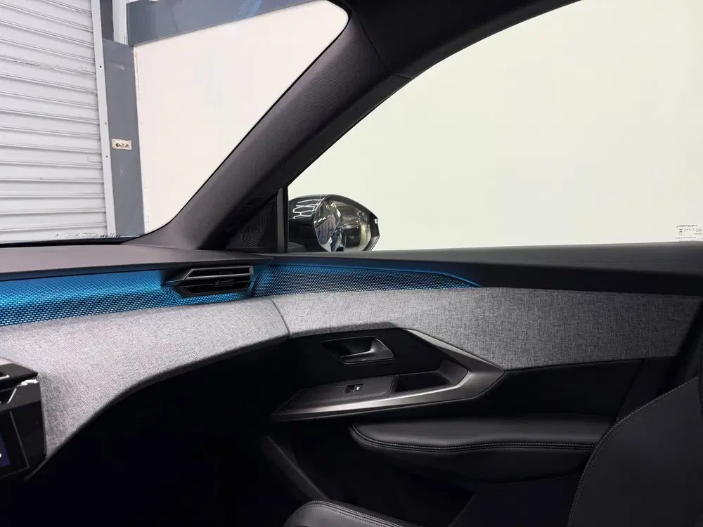 Peugeot 5008 1.2 Hybrid 145 GT 7p uit 2025, foto 15