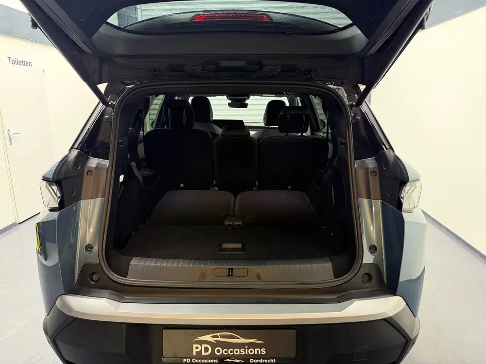 Peugeot 5008 1.2 Hybrid 145 GT 7p uit 2025, foto 5