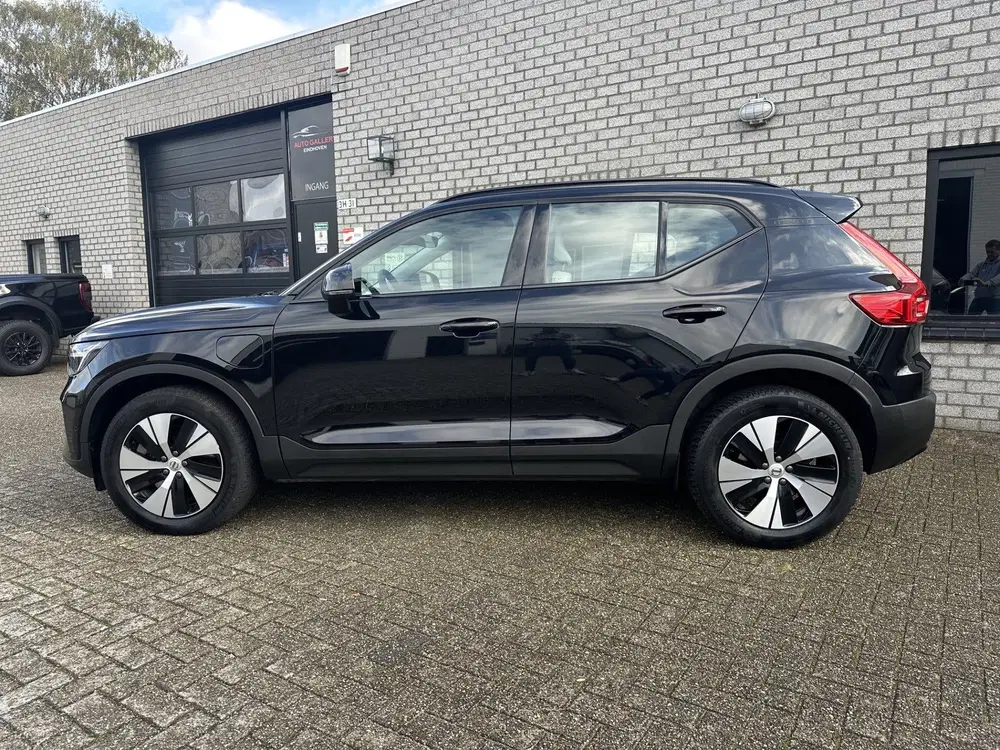 Volvo XC40 1.5 T5 Recharge Inscription *NAVI*LEDER*EL uit 2023, foto 3