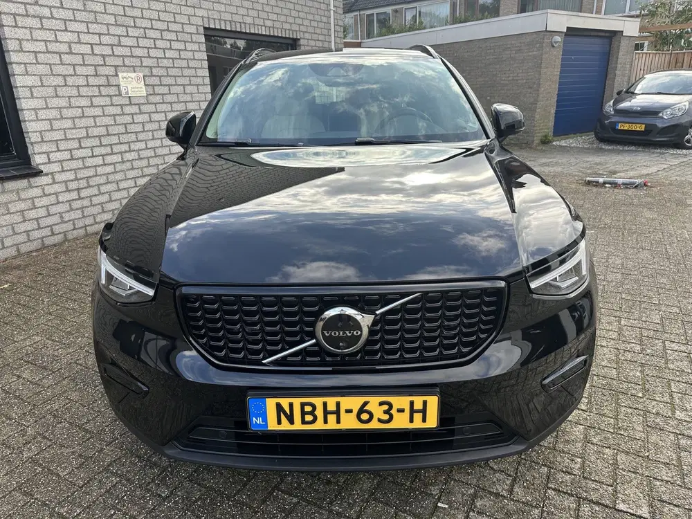 Volvo XC40 1.5 T5 Recharge Inscription *NAVI*LEDER*EL uit 2023, foto 7
