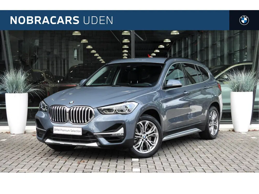 BMW X1 xDrive20i xLine Automaat uit 2020