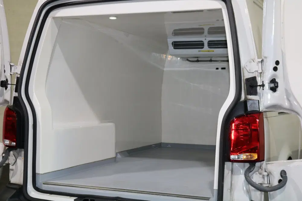 Volkswagen Transporter 2.0 TDI L2 H1 Koelwagen 0 Graden uit 2023, foto 13