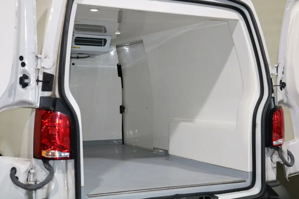 Volkswagen Transporter 2.0 TDI L2 H1 Koelwagen 0 Graden uit 2023, foto 15