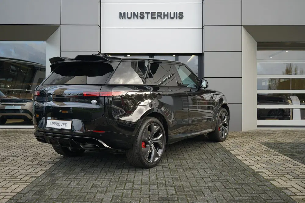 Land Rover Range Rover Sport 3.0 P440e Dynamic SE uit 2023, foto 2