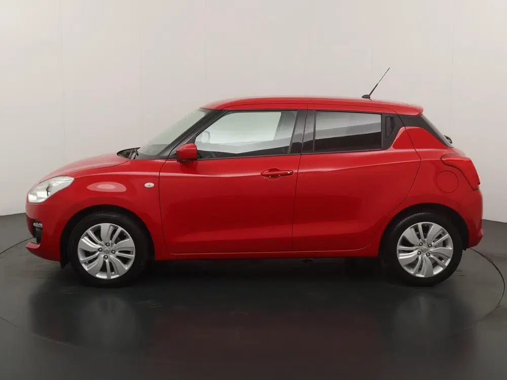 Suzuki Swift 1.2 Select uit 2019, foto 2