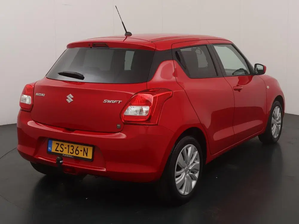 Suzuki Swift 1.2 Select uit 2019, foto 5