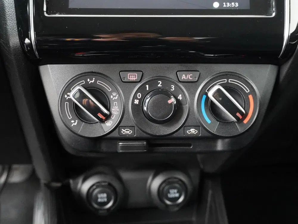 Suzuki Swift 1.2 Select uit 2019, foto 15