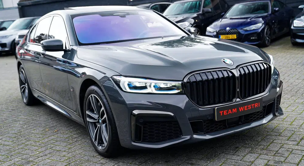 BMW 7-serie 745e High Executive uit 2019, foto 11