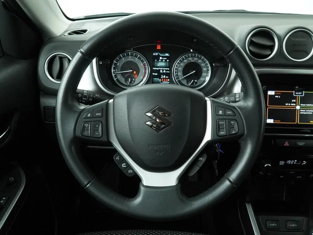 Suzuki Vitara 1.4 Boosterjet Select Smart Hybrid uit 2020, foto 11