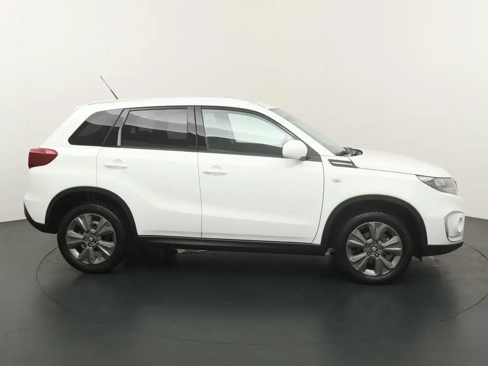 Suzuki Vitara 1.4 Boosterjet Select Smart Hybrid uit 2020, foto 6
