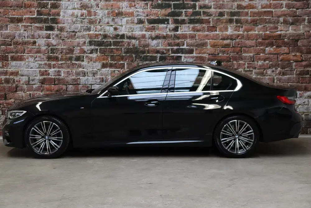 BMW 3-serie 330i High Executive M Sport Pakket Automaa uit 2019, foto 3