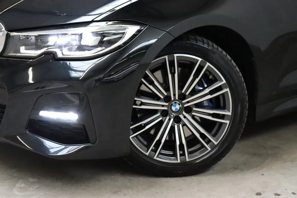 BMW 3-serie 330i High Executive M Sport Pakket Automaa uit 2019, foto 8