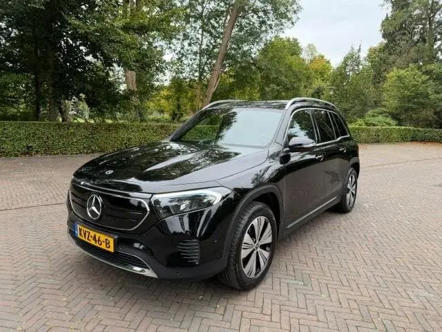 Mercedes-Benz EQB 250+ luxury Line 71kWh SOH 96% Panoramadak uit 2023