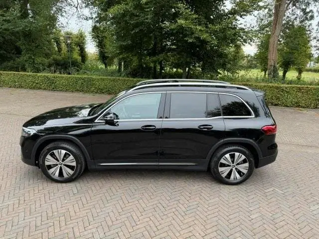 Mercedes-Benz EQB 250+ luxury Line 71kWh SOH 96% Panoramadak uit 2023, foto 3