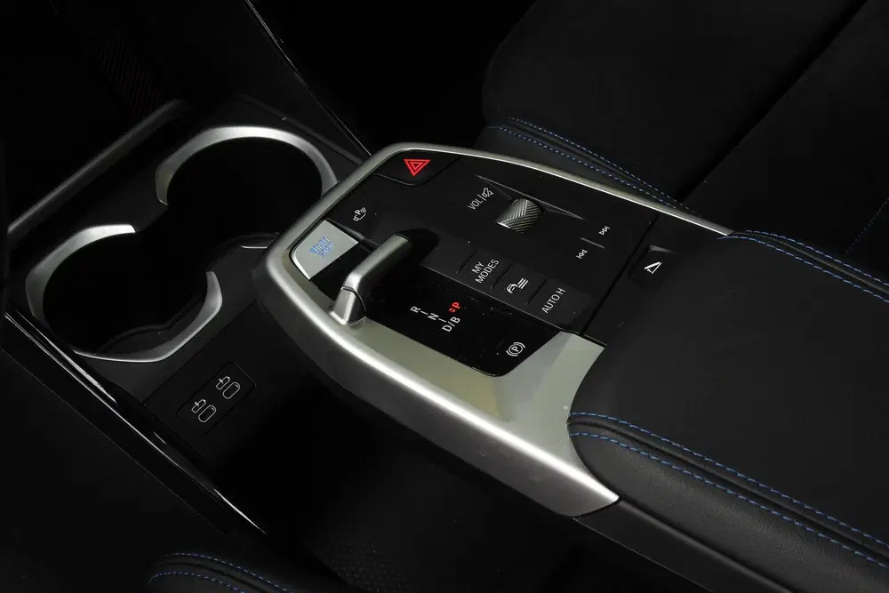 BMW iX1 eDrive20 M Sport uit 2025, foto 12