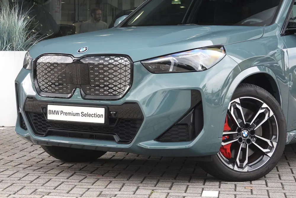 BMW iX1 eDrive20 M Sport uit 2025, foto 6