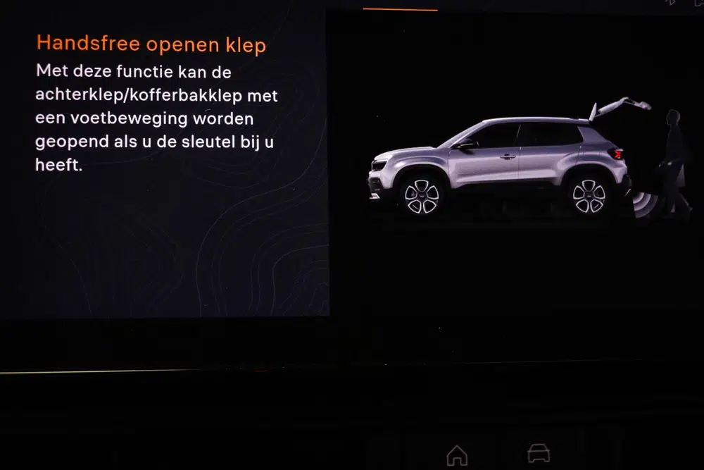 Jeep Avenger 1.2 Altitude uit 2023, foto 10