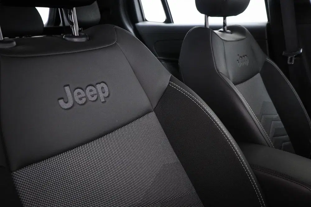Jeep Avenger 1.2 Altitude uit 2023, foto 8