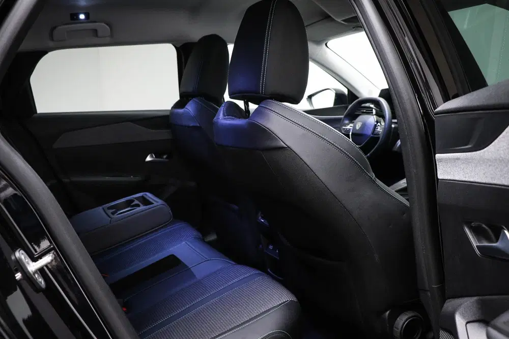 Peugeot 308 1.2 Hybrid 136 e-DCS6 GT uit 2025, foto 11