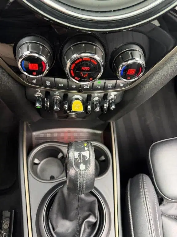 Mini Countryman 1.5 Cooper SE ALL4 Chili Black Full Option uit 2019, foto 13
