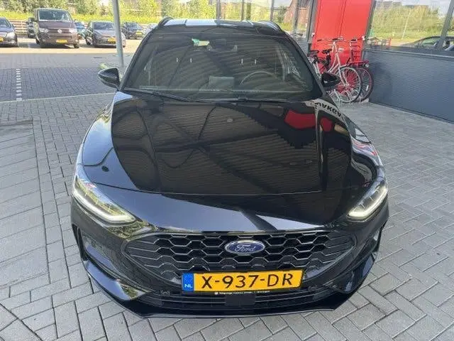 Ford Focus 1.0 ECOBOOST HYBRID ST LINE STYLE uit 2023, foto 4