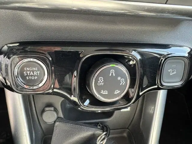 Citroën C3 Aircross 1.2 PT S&S SHINE TWO TONE + ECC uit 2019, foto 11