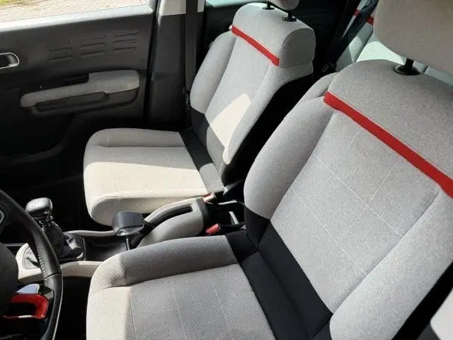 Citroën C3 Aircross 1.2 PT S&S SHINE TWO TONE + ECC uit 2019, foto 6