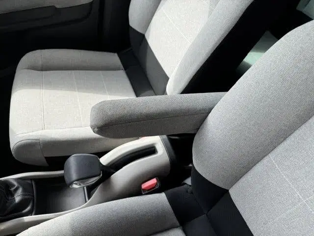 Citroën C3 Aircross 1.2 PT S&S SHINE TWO TONE + ECC uit 2019, foto 8