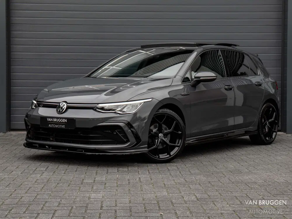 Volkswagen Golf 1.5 eTSI R-Line Pano Sfeer Camera BTW uit 2022