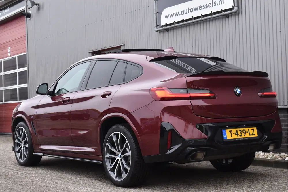 BMW X4 xDrive20i High Executive M-sport Maxton De uit 2022, foto 2