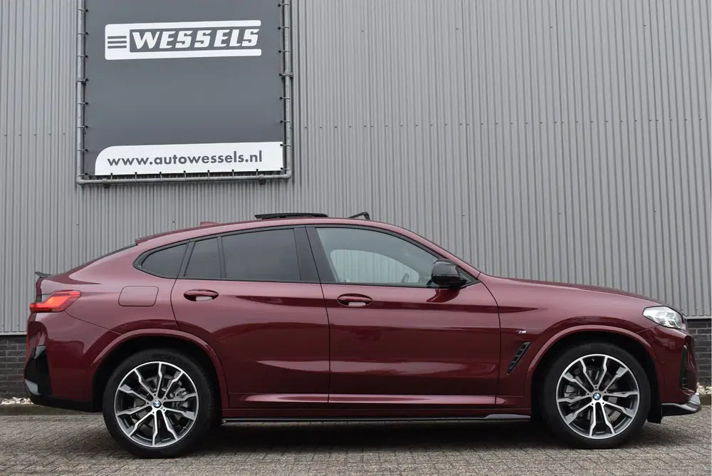 BMW X4 xDrive20i High Executive M-sport Maxton De uit 2022, foto 6