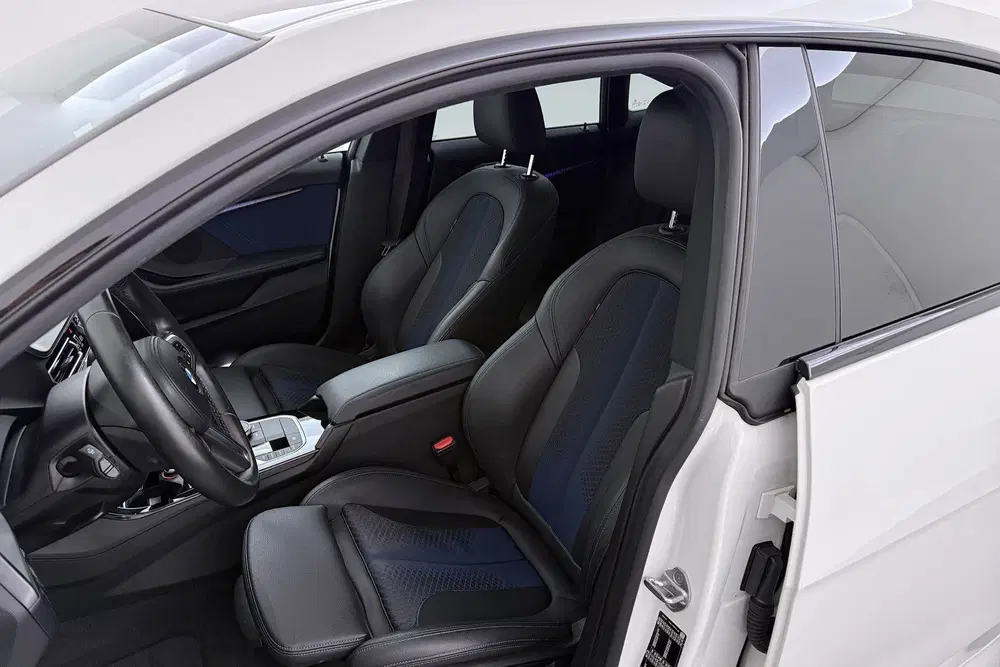 BMW 2-serie 2-serie Gran Coupé 218i Executive Edition uit 2020, foto 15