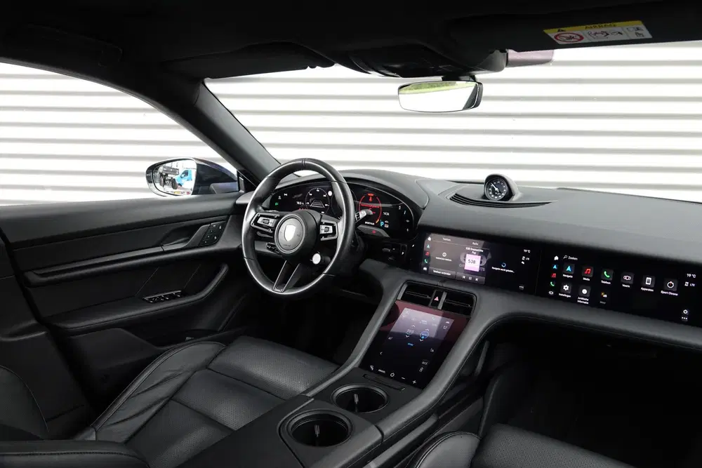 Porsche Taycan 4S 93 kWh Chrono uit 2022, foto 9