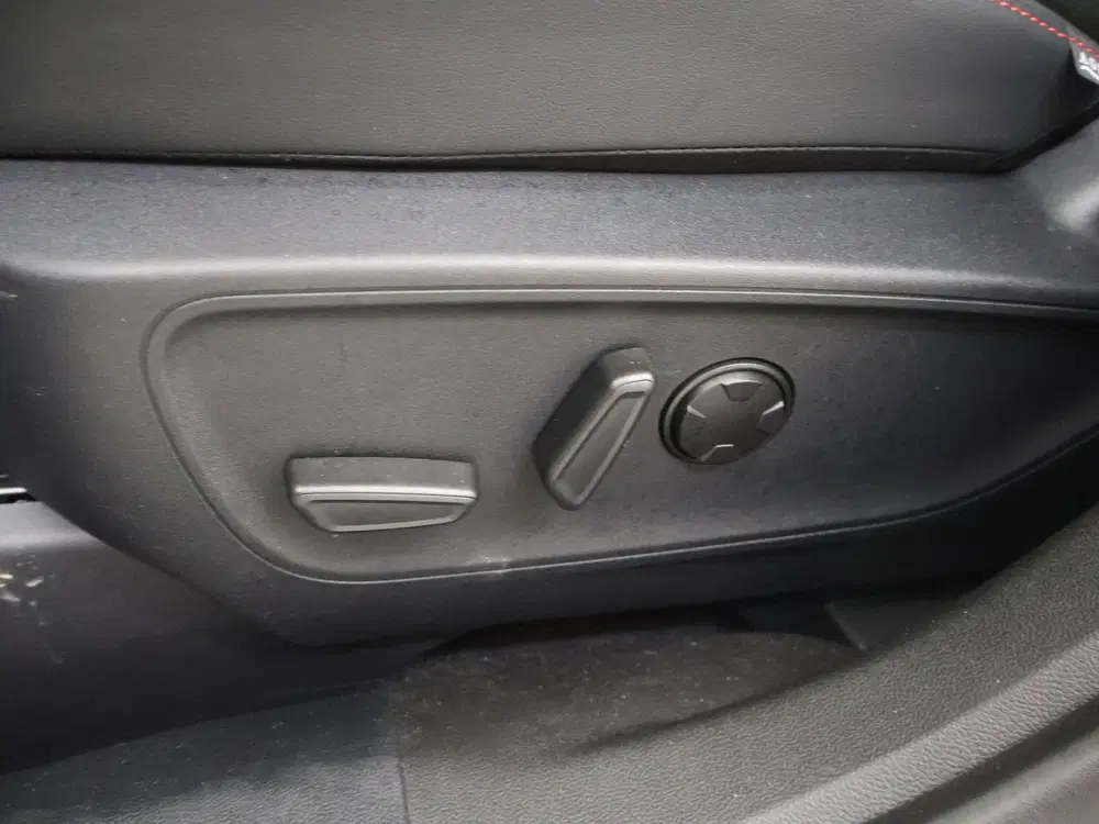 Ford Kuga 2.5 PHEV ST-Line X uit 2025, foto 13