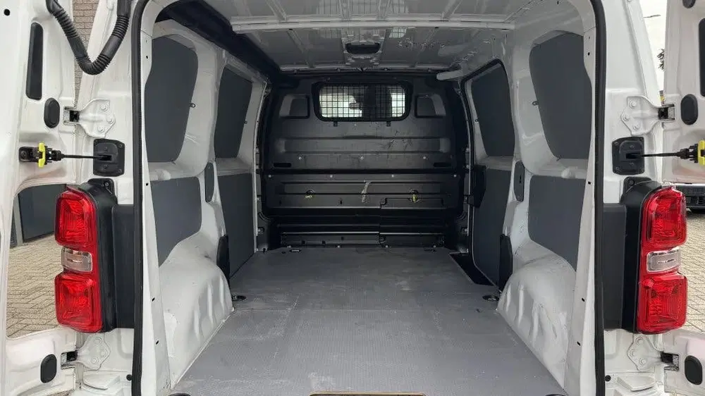 Citroën Jumpy 2.0 BlueHDI CityV uit 2021, foto 14