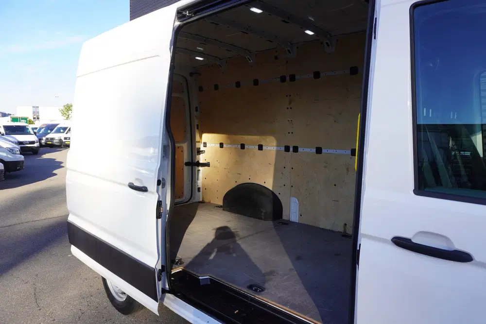Volkswagen Crafter 140pk Automaat L3H3 uit 2021, foto 5