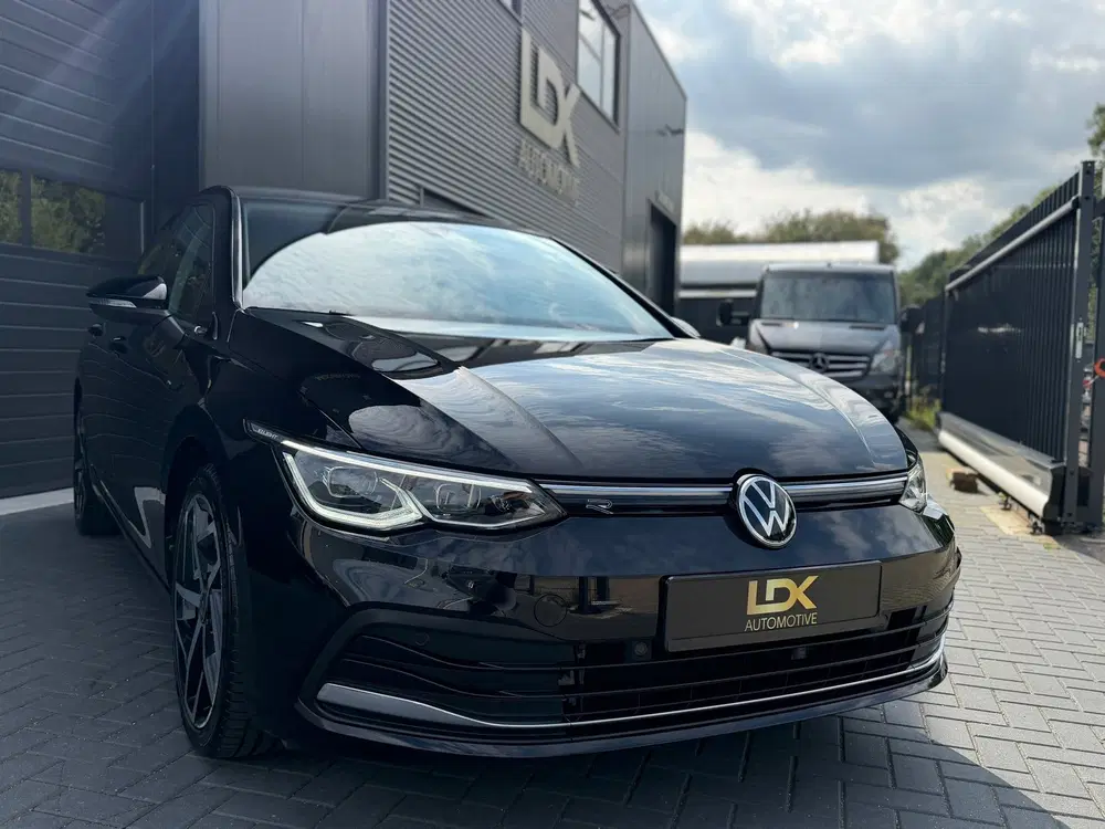 Volkswagen Golf 1.5 eTSI Style uit 2020, foto 4