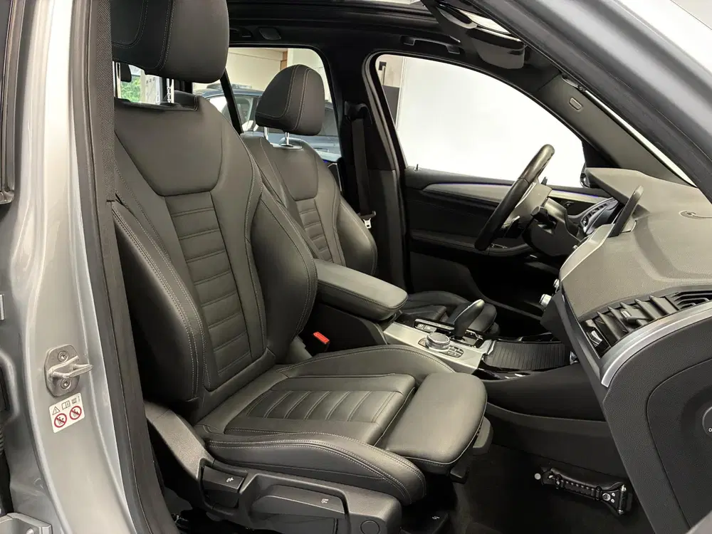BMW X3 xDrive20i M-Sport uit 2019, foto 14