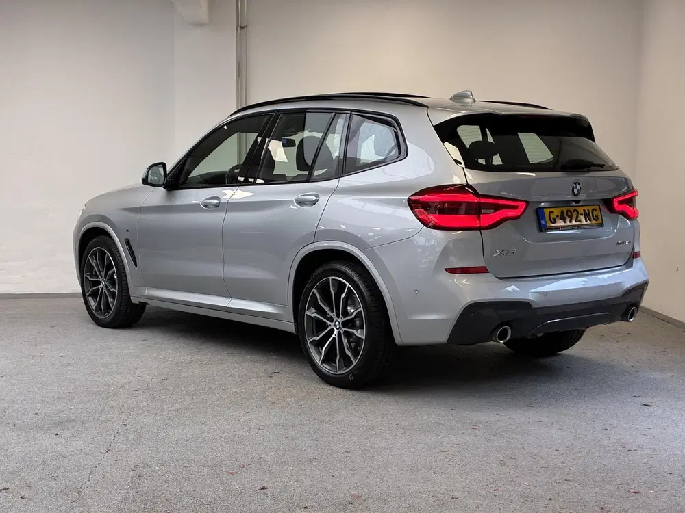 BMW X3 xDrive20i M-Sport uit 2019, foto 2